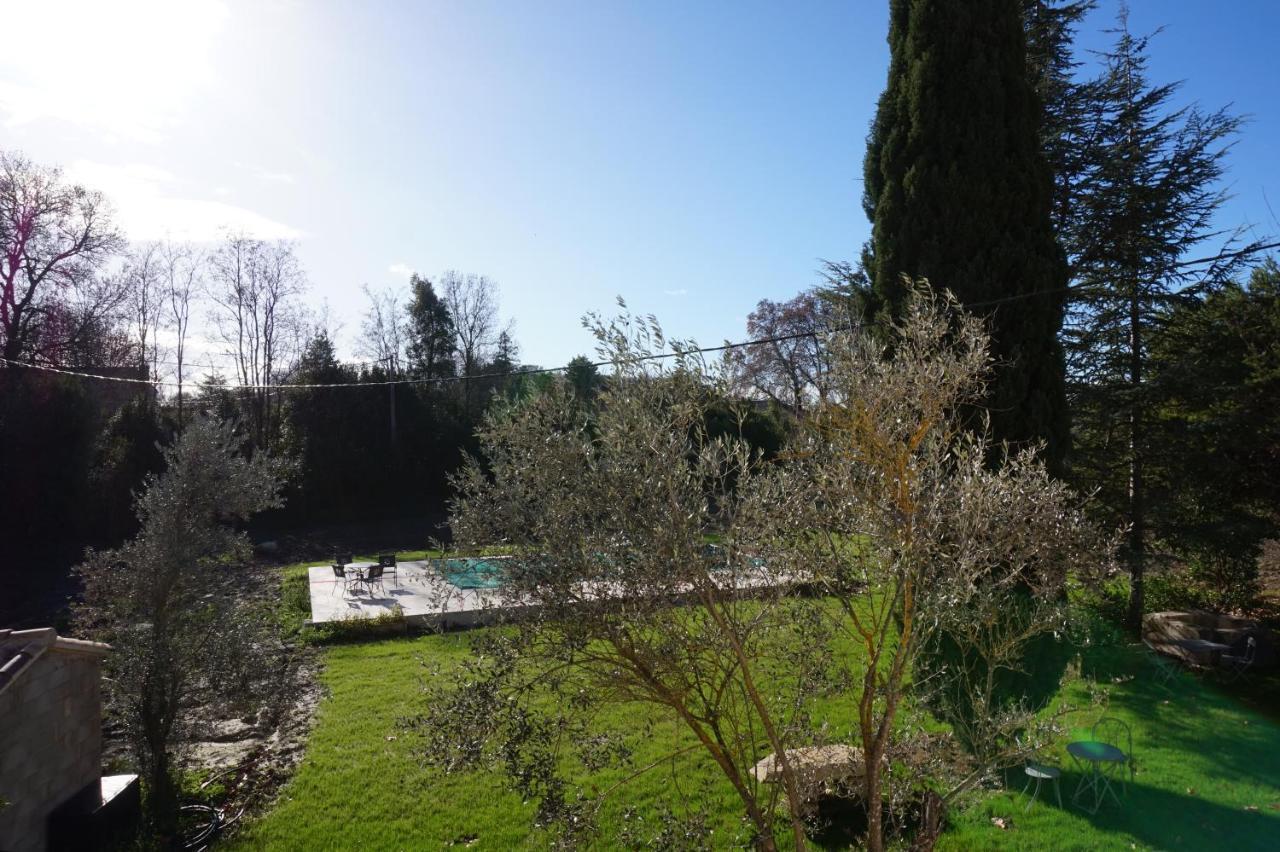 Mas De La Roule, 4 Studios, Piscine Chauffee, Studio Spa, Parc 2 Ha, Pont D'Avignon A Pied Экстерьер фото